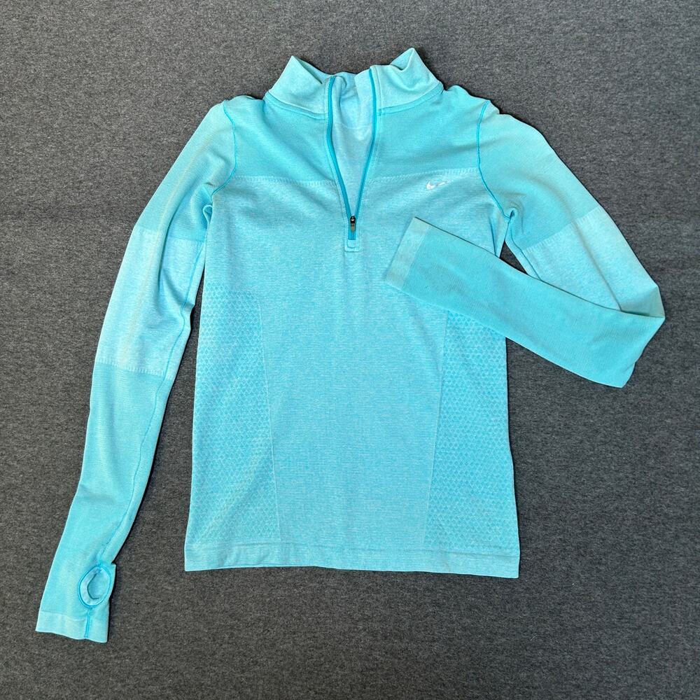 woman's long sleeve shirt